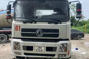 Xe tưới nước rửa đường 9 khối cũ
